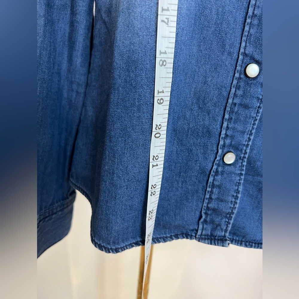 Mudd Jean acid wash lightweight button up long sleeved shirt size small - Picture 7 of 7